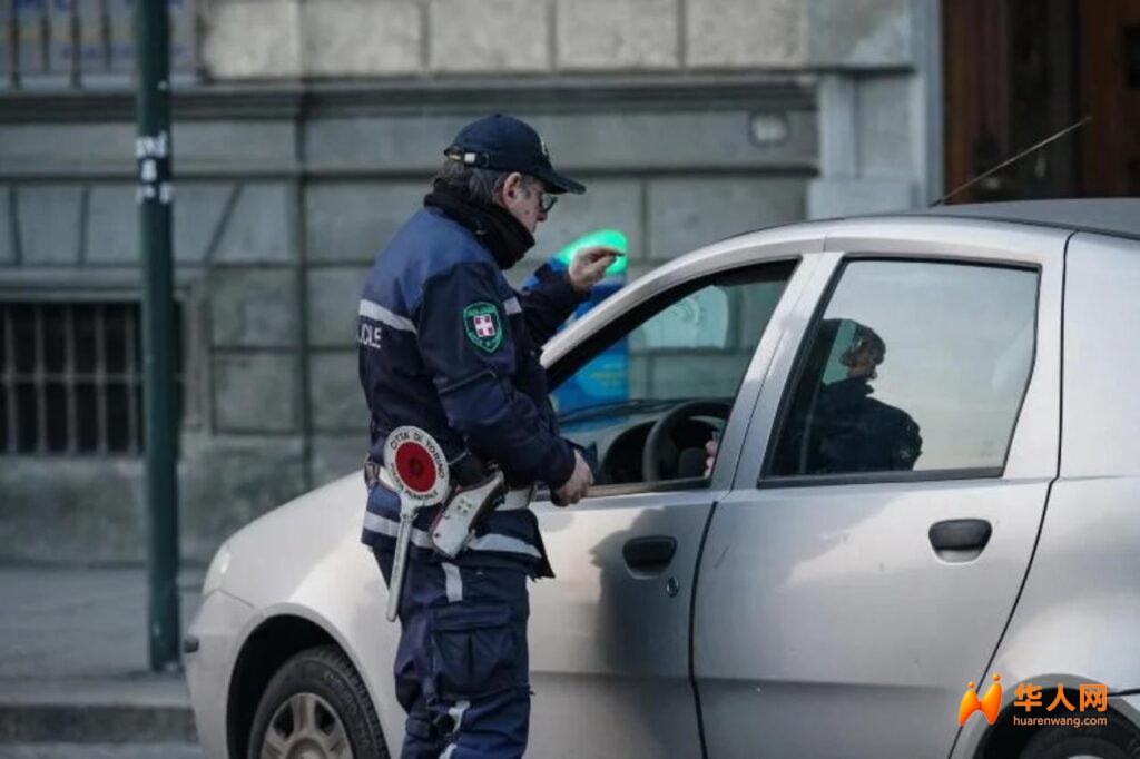 Divieto-di-trasporto-in-auto-mobilitasostenibile.it_-1024x682.jpg