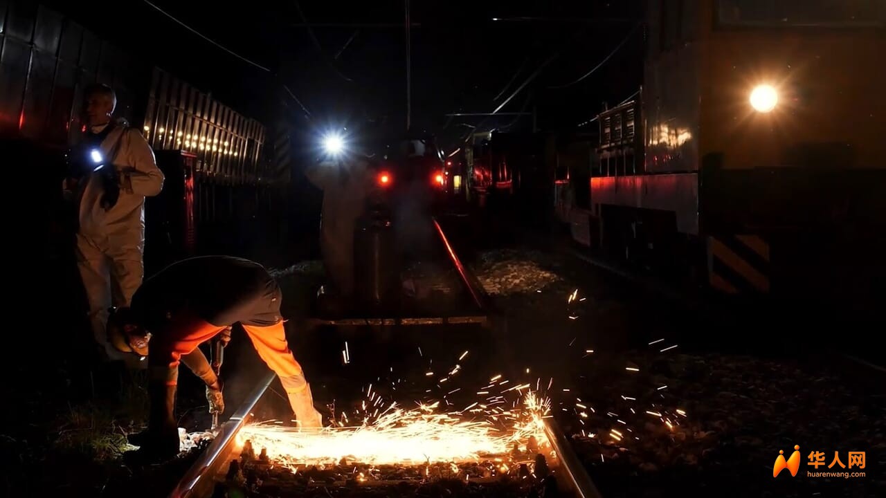 lavori binari metro atm.jpg